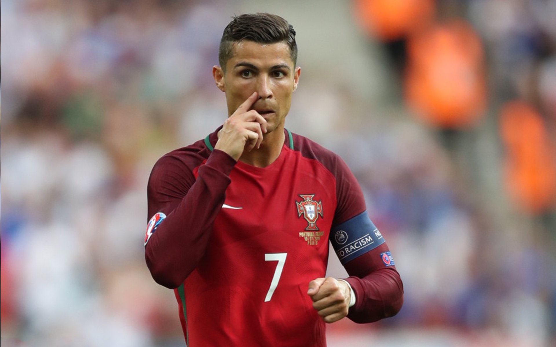 九游下载官网-_女性运动员崭露头角，打破性别界限_，女性运动员曝光